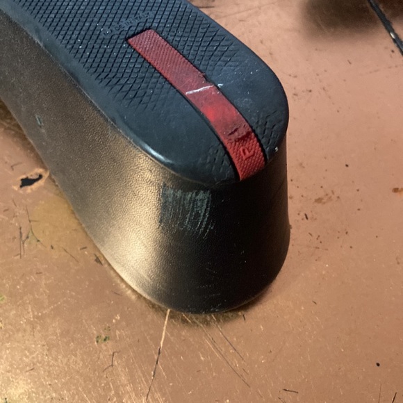 Wedge slides - Picture 3 of 3